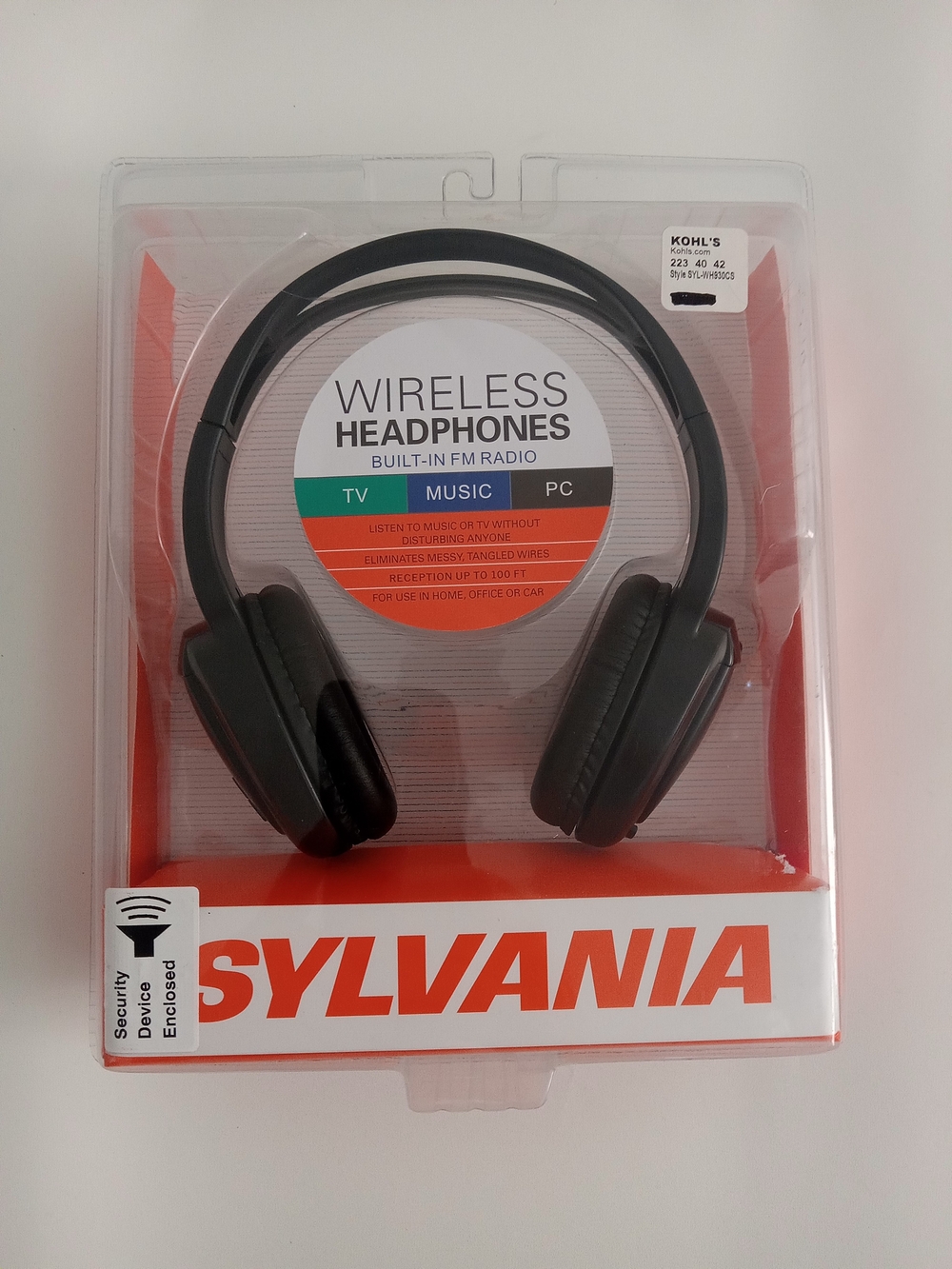 Sylvania SYL-WH930 Wireless Headphones in Black - FM Radio Ready 100 Ft Range